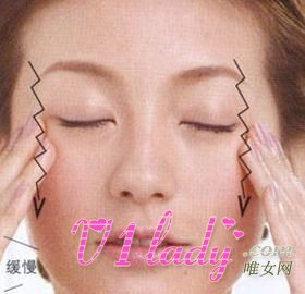 简单按摩驱除皱纹做紧致美人
