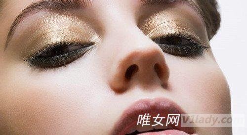 化眼妆有哪些必备的东西?